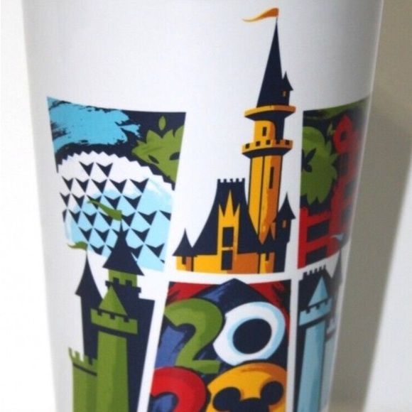 NEW Walt‎ Disney World 2020 Mickey Mouse Castle Travel Tumbler Ceramic Cup Mug - Picture 2 of 10